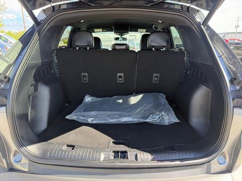 Certified 2026 Ford Escape ST-Line w/ Tech Pack #1 AWD/4WD image 8