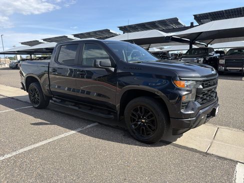Used 2023 Chevrolet Silverado 1500 Custom w/ LPO, Dark Essentials Package AWD/4WD image 7