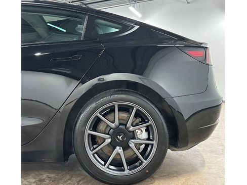 Used 2021 Tesla Model 3 Long Range AWD/4WD image 10