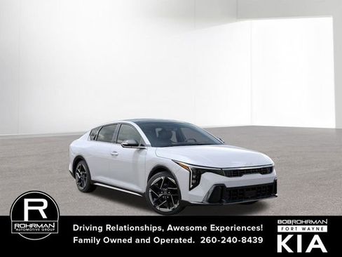 New 2026 Kia K4 GT-Line image 9