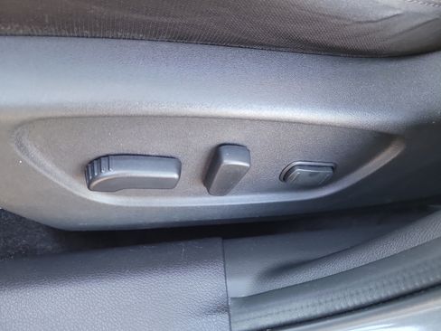 Used 2018 Nissan Rogue Sport SV image 20