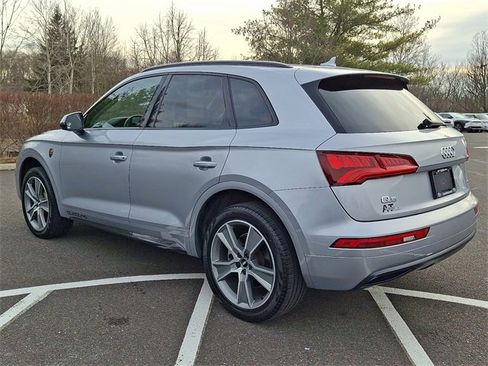 Used 2020 Audi Q5 2.0T Premium Plus w/ Premium Plus Package image 4