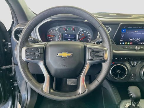 Used 2022 Chevrolet Blazer LT AWD/4WD image 11