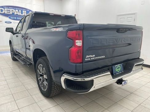 Used 2023 Chevrolet Silverado 1500 LT AWD/4WD image 18