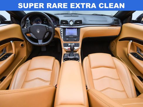 Used 2014 Maserati GranTurismo Base image 11