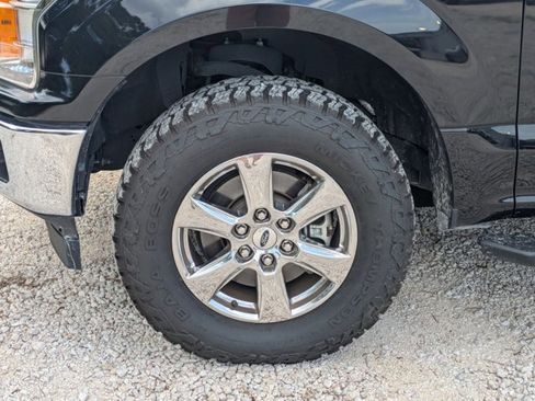 Used 2019 Ford F150 XLT w/ Equipment Group 302A Luxury image 10