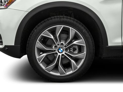 Used 2017 BMW X3 xDrive28i AWD/4WD image 12