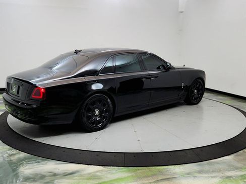 Used 2013 Rolls-Royce Ghost RWD image 5