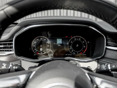 New 2026 Jaguar F-PACE R-Dynamic S image 12