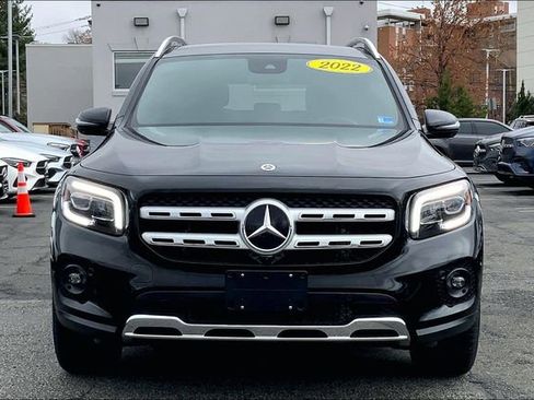 Certified 2022 Mercedes-Benz GLB 250 4MATIC image 2