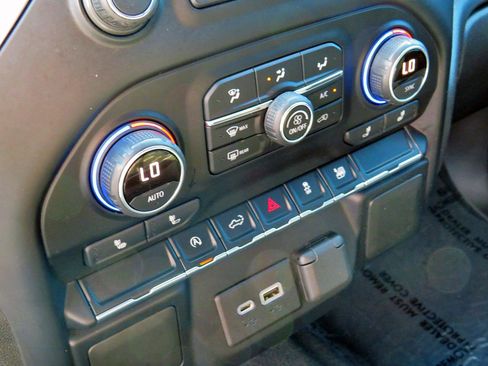 Used 2021 Chevrolet Silverado 1500 RST w/ Bed Protection Package RWD image 29