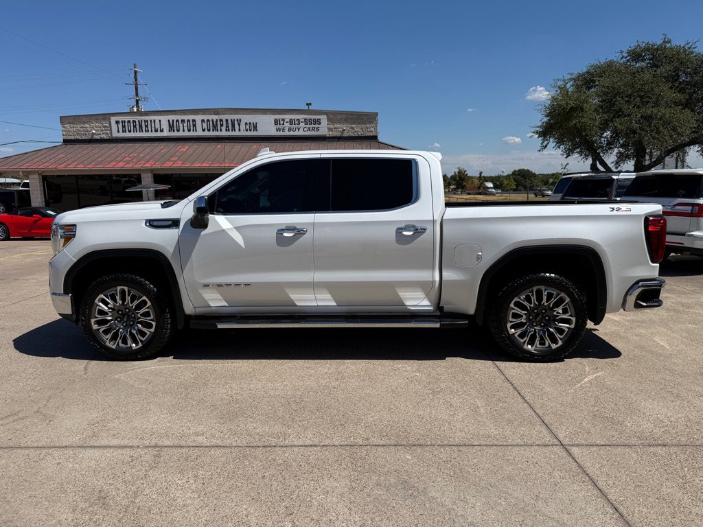 Used 2021 GMC Sierra 1500 SLT AWD/4WD image 4