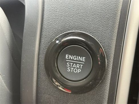 New 2026 Ford Expedition Active image 21