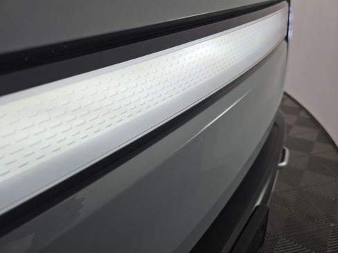 Used 2023 Rivian R1T Adventure AWD/4WD image 35