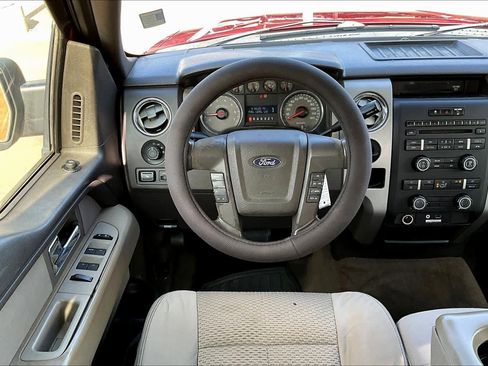 Used 2010 Ford F150 XLT image 5