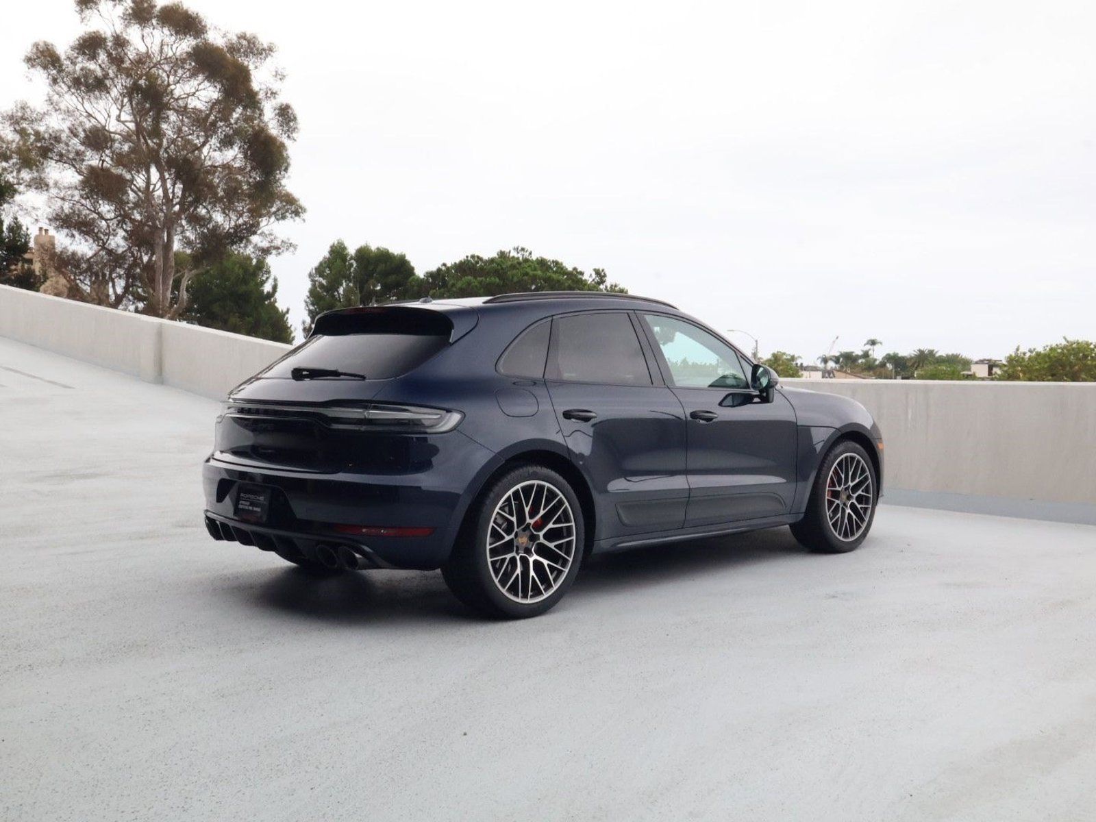 Certified 2020 Porsche Macan GTS AWD/4WD image 8