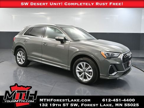 Used 2022 Audi Q3 2.0T Premium AWD/4WD image 1
