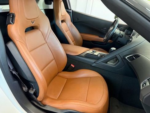 Used 2014 Chevrolet Corvette Stingray Convertible w/ 2LT Preferred Equipment Group RWD image 13