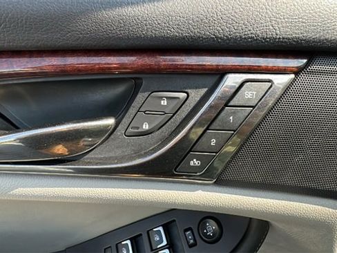 Used 2018 Cadillac CTS AWD Sedan image 27