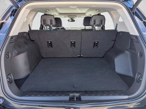 Used 2018 GMC Terrain Denali w/ Advanced Safety Package AWD/4WD image 6