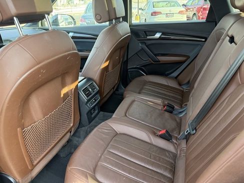 Used 2018 Audi Q5 2.0T Premium Plus w/ Premium Plus Package image 21