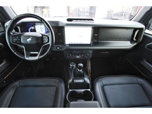 Used 2022 Ford Bronco Badlands AWD/4WD image 12