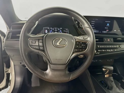 Certified 2024 Lexus ES 350 w/ Premium Package FWD image 12