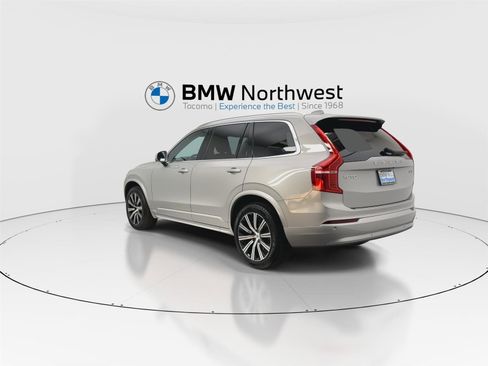 Used 2023 Volvo XC90 B5 Core w/ Protection Package Premier image 12