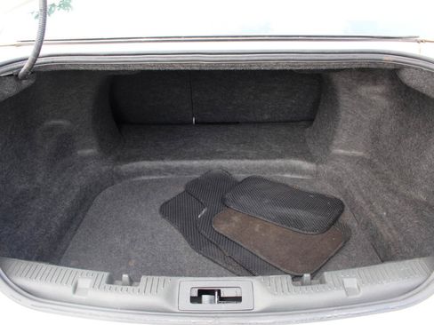 Used 2014 Ford Taurus SEL w/ Equipment Group 201A FWD image 40