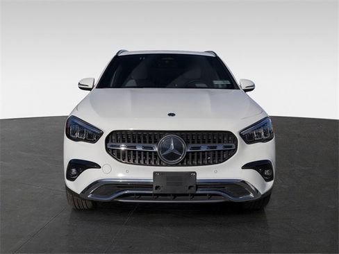 Certified 2025 Mercedes-Benz GLA 250 4MATIC image 13