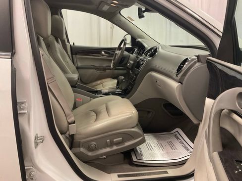 Used 2017 Buick Enclave Premium w/ Experience Buick Package AWD/4WD image 31