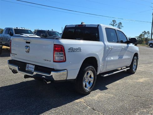 Used 2019 RAM 1500 Big Horn image 5