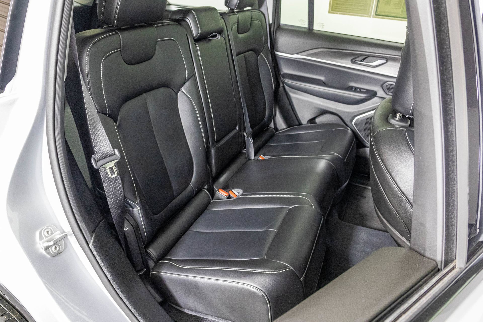 Used 2022 Jeep Grand Cherokee Limited 4xe AWD/4WD image 43