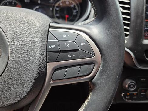 Certified 2021 Jeep Cherokee Latitude Lux 80th Anniv w/ Quick Order Package 26U 80TH FWD image 30