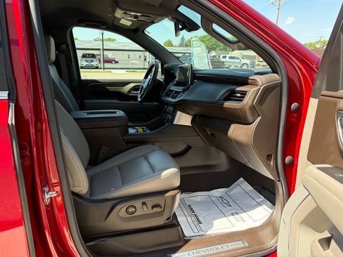 Used 2022 Chevrolet Tahoe LT AWD/4WD image 25