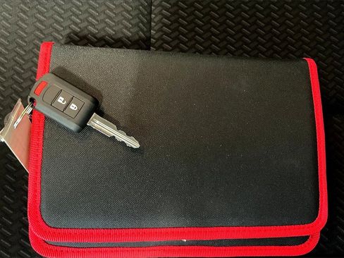 Used 2025 Mitsubishi Eclipse Cross ES image 25