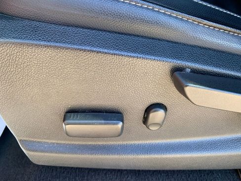 Used 2021 Chevrolet Colorado ZR2 image 32