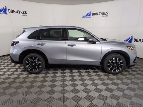 New 2026 Honda HR-V EX-L image 6