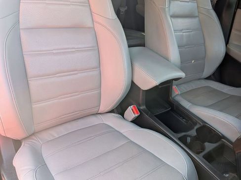 Used 2019 Honda CR-V EX-L image 38