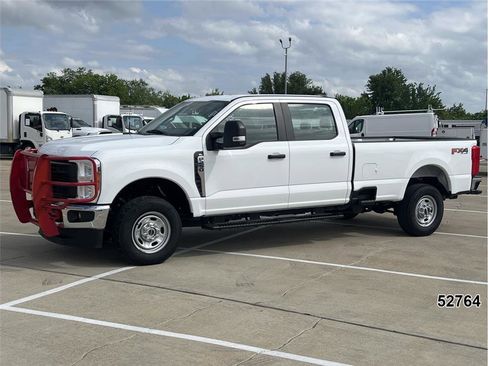 Used 2024 Ford F250 XL w/ FX4 Off-Road Package AWD/4WD image 1