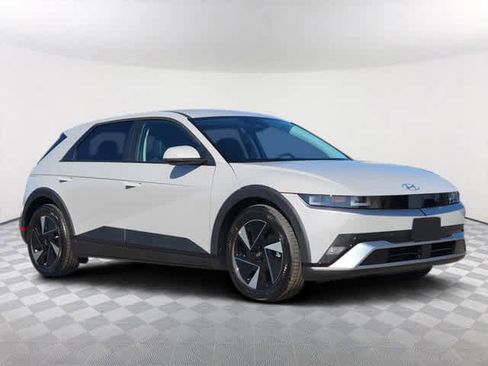 New 2026 Hyundai Ioniq 5 SEL image 5