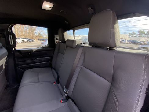 Certified 2025 Toyota Tacoma SR5 image 29