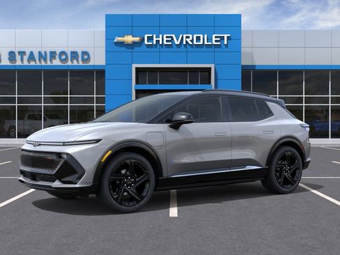 New 2026 Chevrolet Equinox EV RS FWD image 2