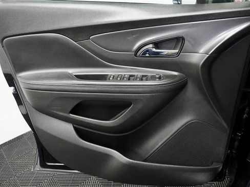 Used 2020 Buick Encore Preferred image 31