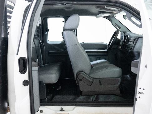 Used 2011 Ford F350 XL w/ XL Value Pkg image 48