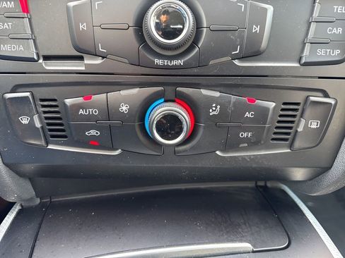 Used 2010 Audi A4 2.0T Premium image 19