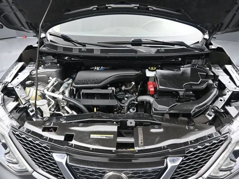 Used 2019 Nissan Rogue Sport SV AWD/4WD image 47