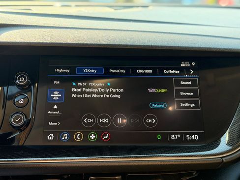 Used 2023 Buick Envision Preferred AWD/4WD image 27
