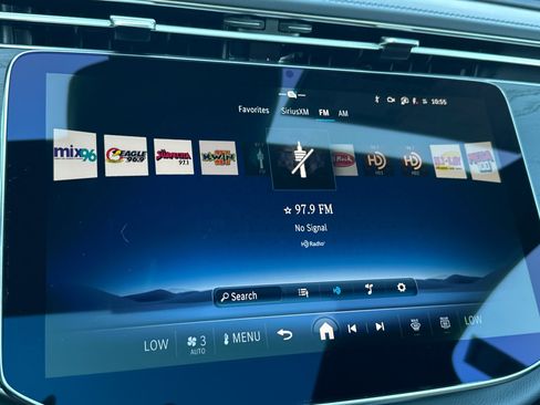 New 2026 Mercedes-Benz E 450 4MATIC Sedan image 17