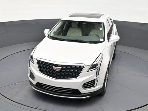 Used 2024 Cadillac XT5 Premium Luxury AWD/4WD image 19
